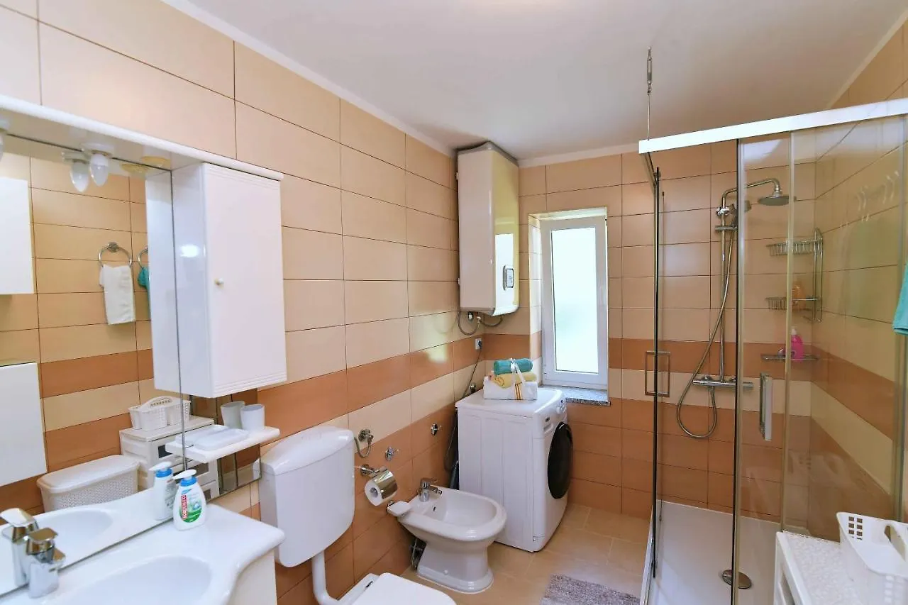 Apartment Leon Abbazia 0*,  Croazia